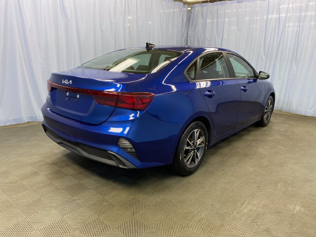 Used 2024 Kia Forte LXS FWD image 6