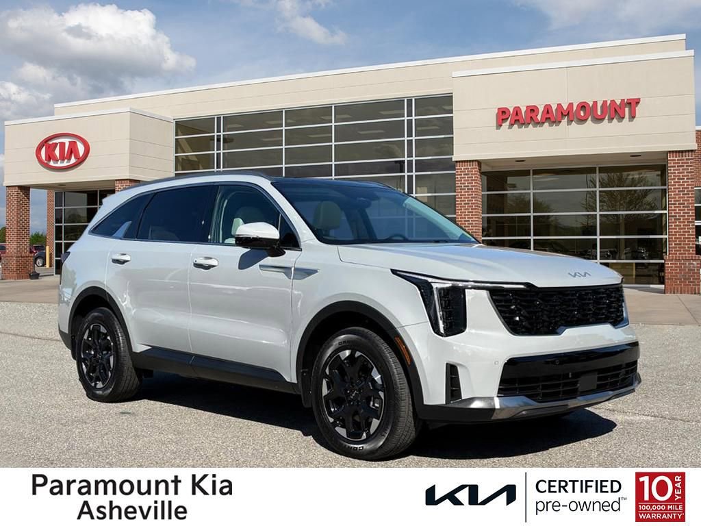 Used 2024 Kia Sorento S w/ Panoramic Sunroof Package