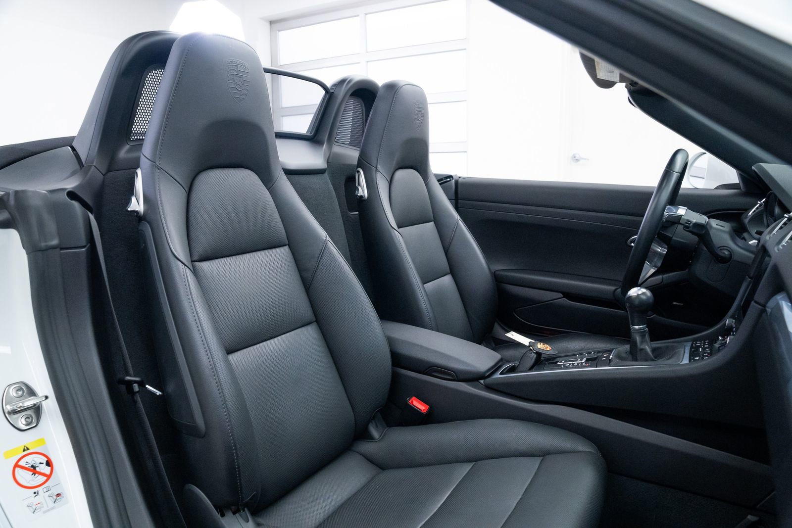 Used 2024 Porsche 718 Boxster image 19