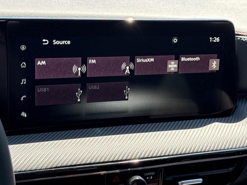 New 2025 Nissan Kicks SR FWD image 23