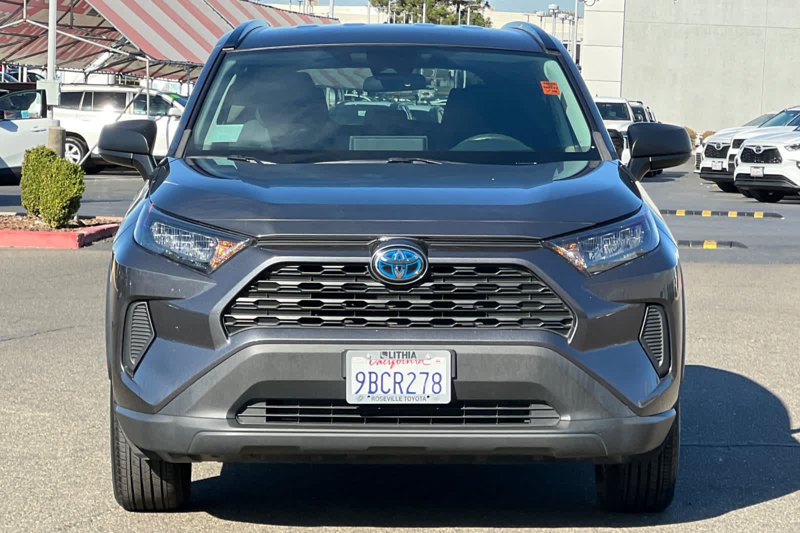 Certified 2022 Toyota RAV4 LE AWD/4WD image 10
