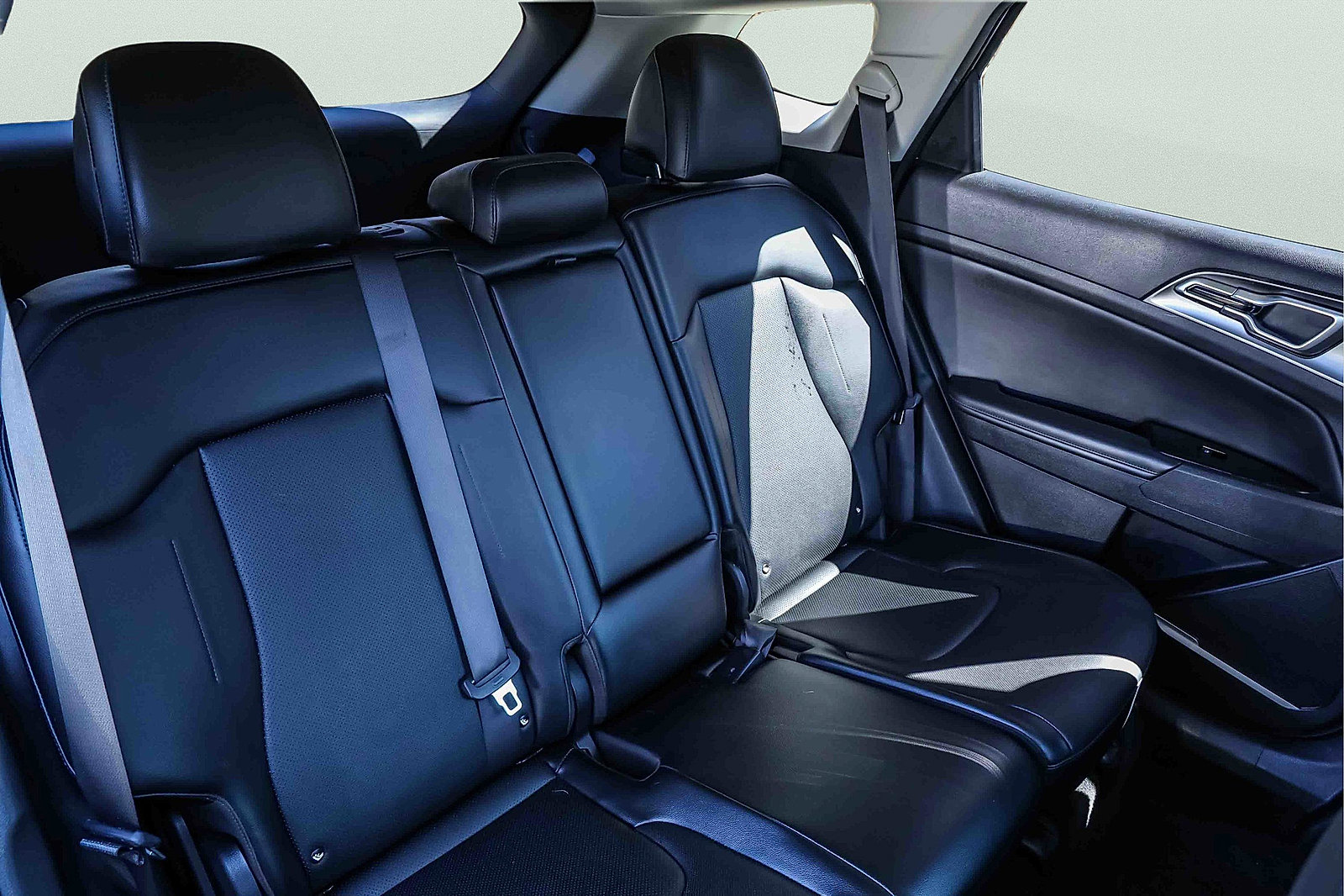 Certified 2023 Kia Sportage EX image 24