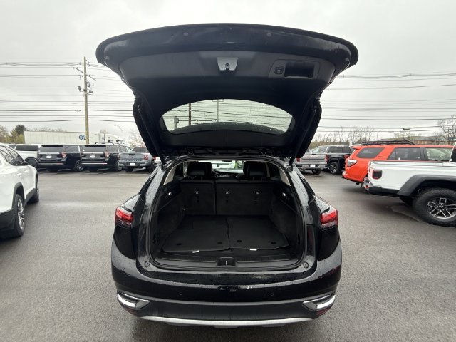 Used 2022 Buick Envision Preferred FWD image 22