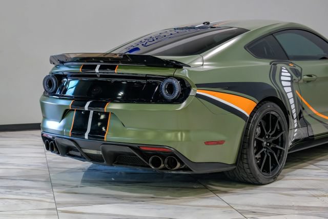 Used 2017 Ford Mustang Shelby GT350 w/ Electronics Package RWD image 12