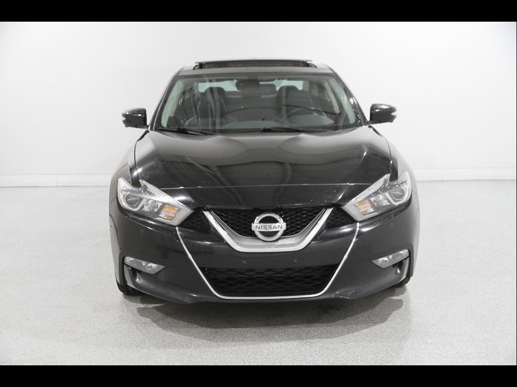 Used 2017 Nissan Maxima Platinum FWD image 2