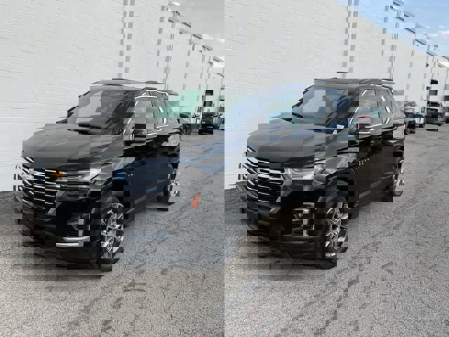 Used 2023 Chevrolet Traverse LT image 31