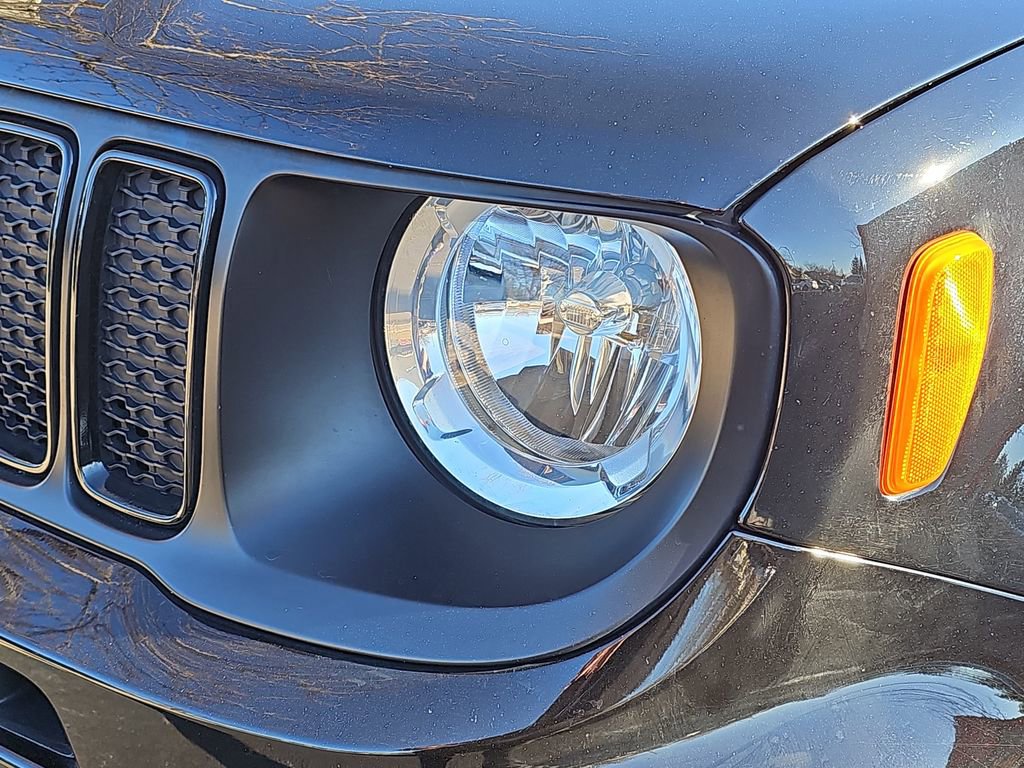 Used 2023 Jeep Renegade Altitude w/ Convenience Group I image 29