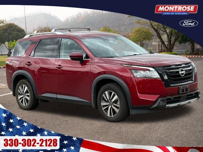 Used 2023 Nissan Pathfinder SL w/ Black Appearance Package