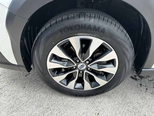 Certified 2024 Subaru Outback Limited AWD/4WD image 10