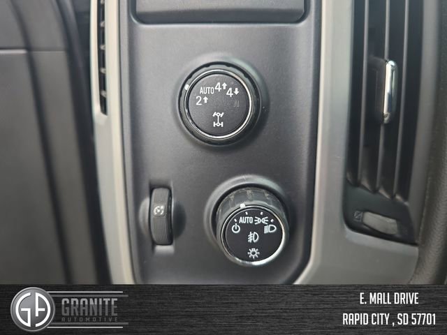 Used 2017 GMC Sierra 1500 SLT w/ SLT Premium Package AWD/4WD image 32