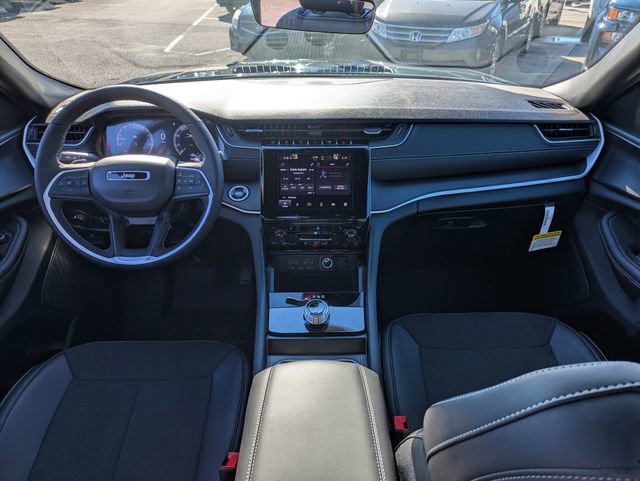 New 2025 Jeep Grand Cherokee L Altitude image 25