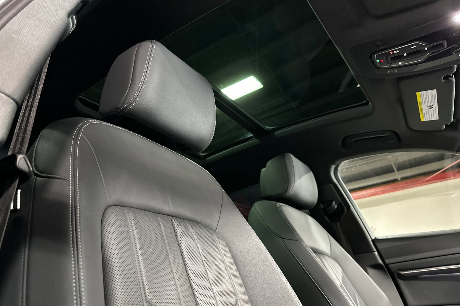 Certified 2023 Audi e-tron Premium Plus w/ Premium Plus Package image 16