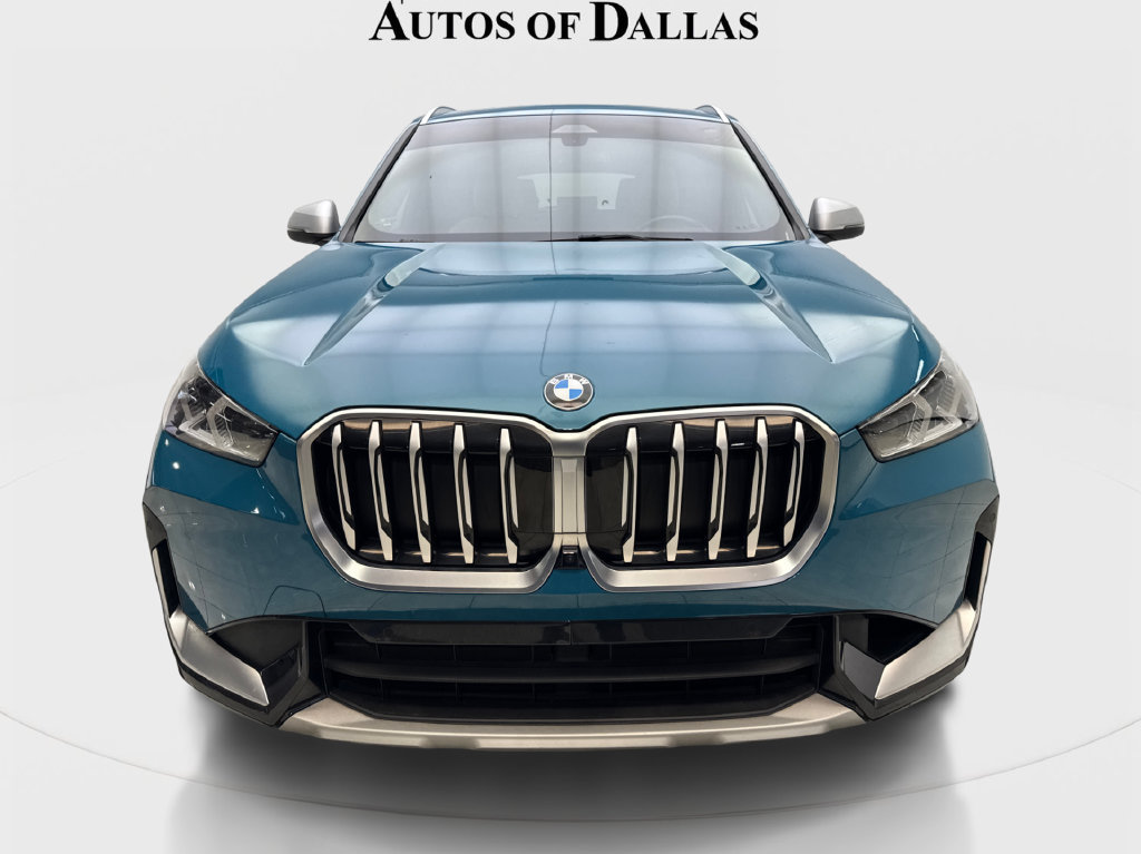 Used 2023 BMW X1 xDrive28i w/ Premium Package AWD/4WD image 4