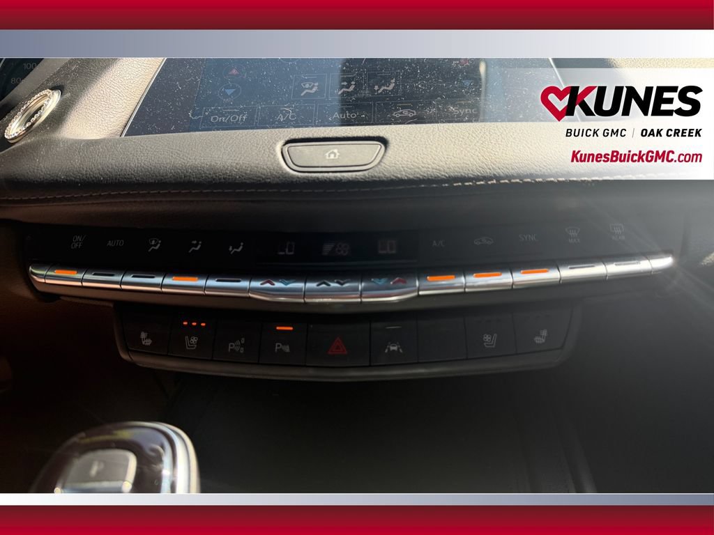 Used 2023 Cadillac XT4 Premium Luxury w/ Enhanced Visibility Package AWD/4WD image 28