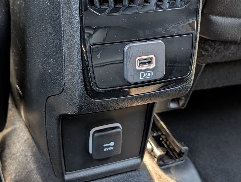 Used 2025 Jeep Compass Trailhawk AWD/4WD image 29