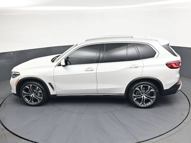 Used 2023 BMW X5 xDrive40i w/ Premium Package AWD/4WD image 31