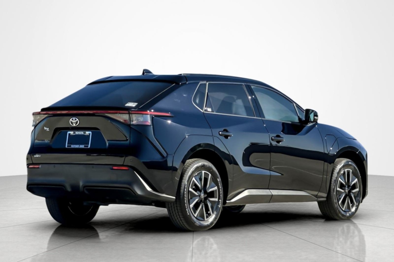 Certified 2026 Toyota bZ FWD image 5