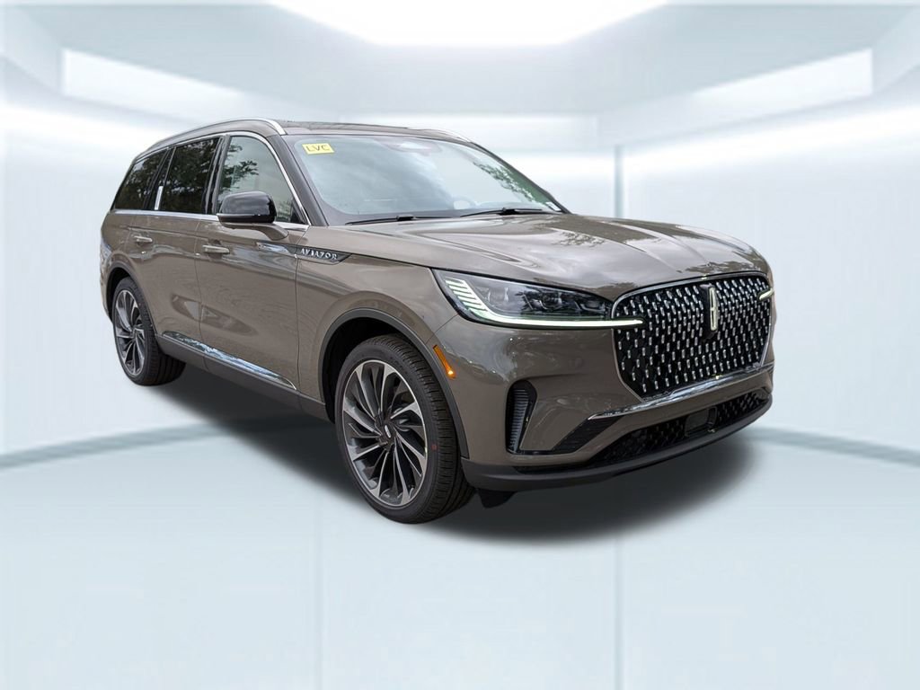 New 2026 Lincoln Aviator Reserve w/ Luxury Package image 11