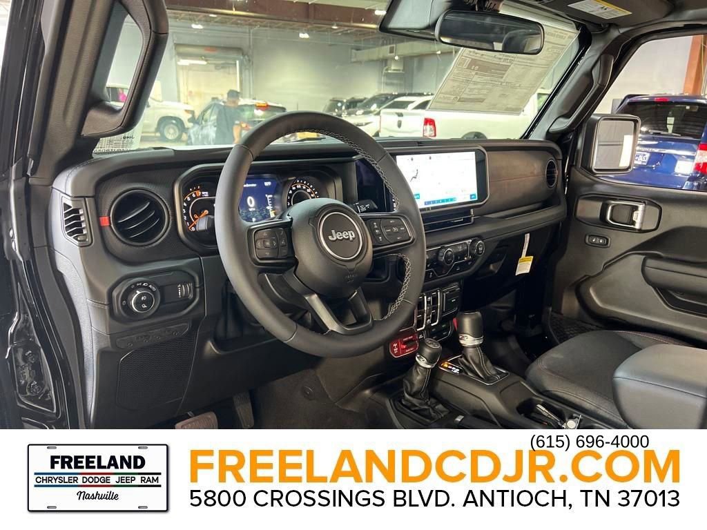New 2025 Jeep Gladiator Rubicon w/ Convenience Group image 18