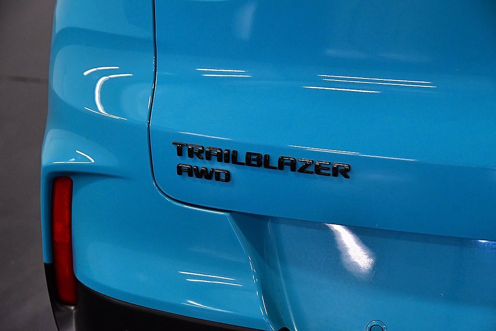 Used 2021 Chevrolet TrailBlazer RS w/ Convenience Package image 10