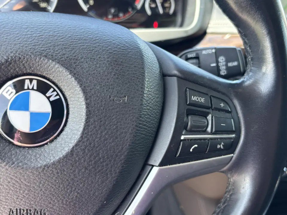 Used 2015 BMW X5 xDrive35i w/ Premium Package AWD/4WD image 31