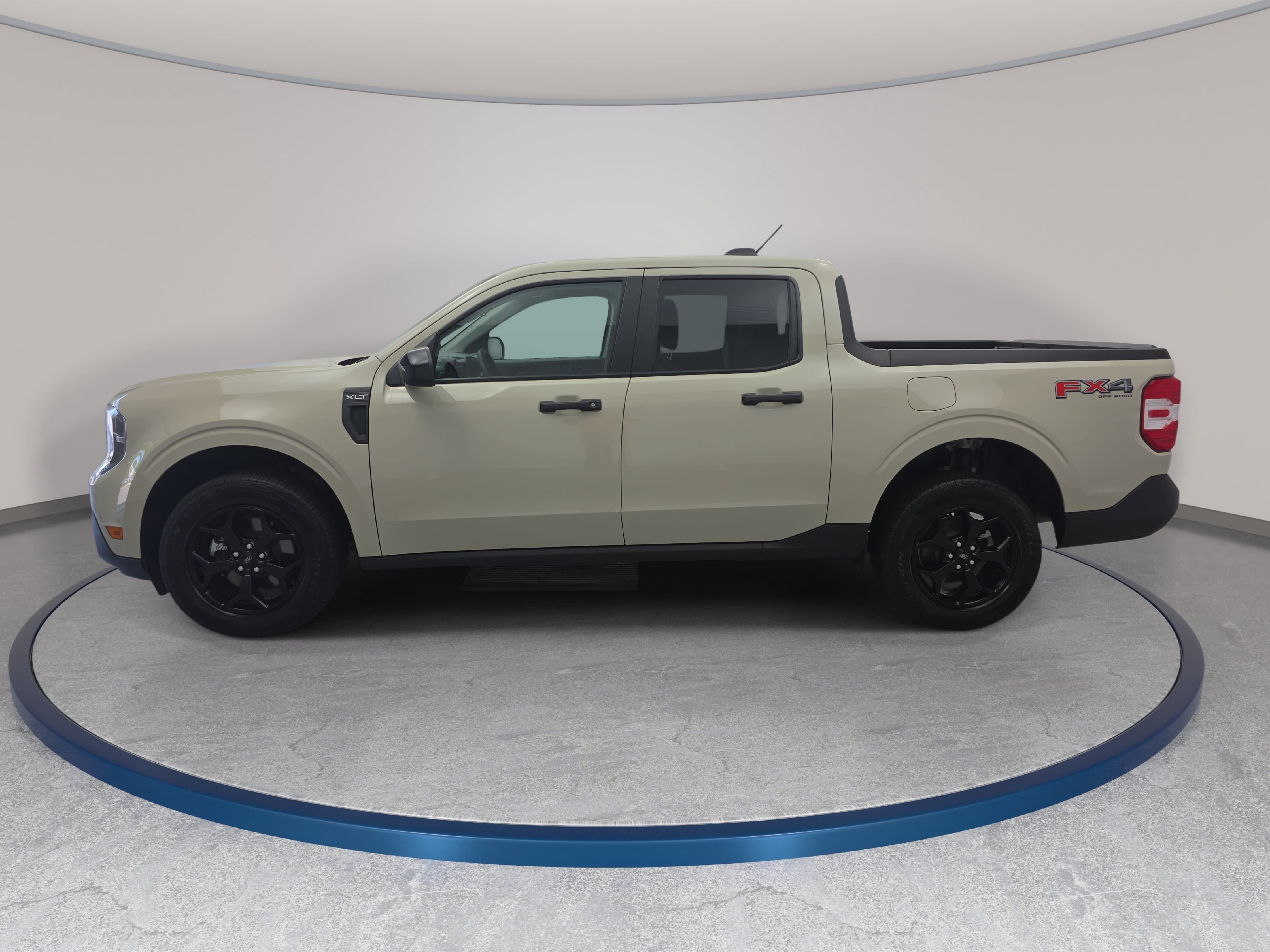 Used 2025 Ford Maverick XLT w/ XLT Luxury Package AWD/4WD image 8