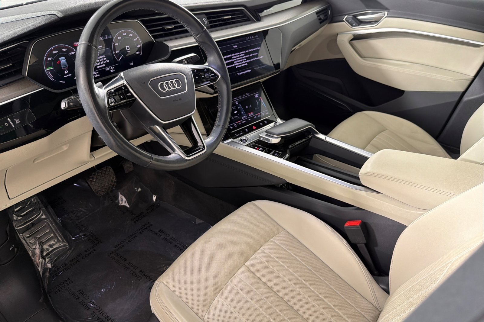 Used 2024 Audi Q8 e-tron Premium Plus w/ Premium Plus Package AWD/4WD image 9