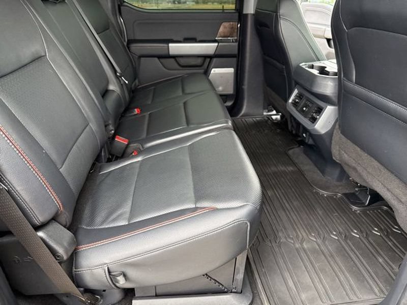 Used 2024 Ford F350 Lariat w/ Black Appearance Package AWD/4WD image 37