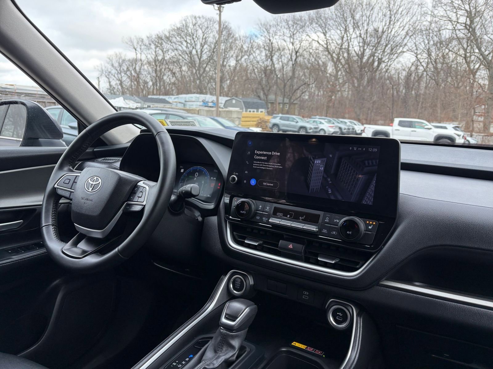 Used 2025 Toyota Grand Highlander FWD image 36