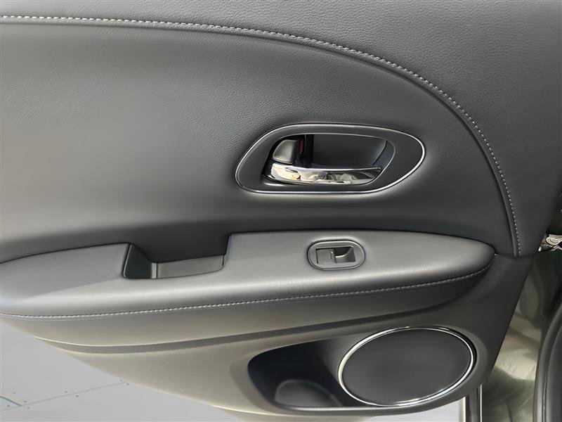 Used 2016 Honda HR-V EX-L image 21