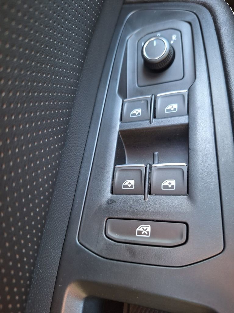 New 2026 Volkswagen Atlas SE image 20