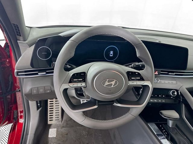 New 2025 Hyundai Elantra SEL FWD image 14