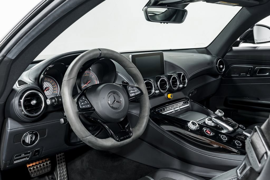 Used 2018 Mercedes-Benz AMG GT R image 12