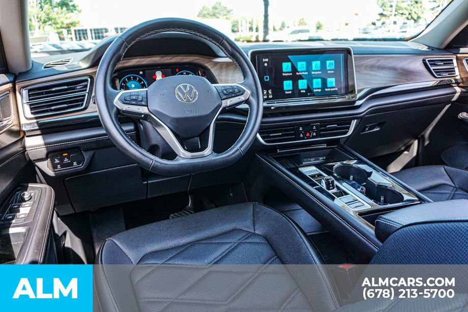Used 2025 Volkswagen Atlas SE FWD image 28