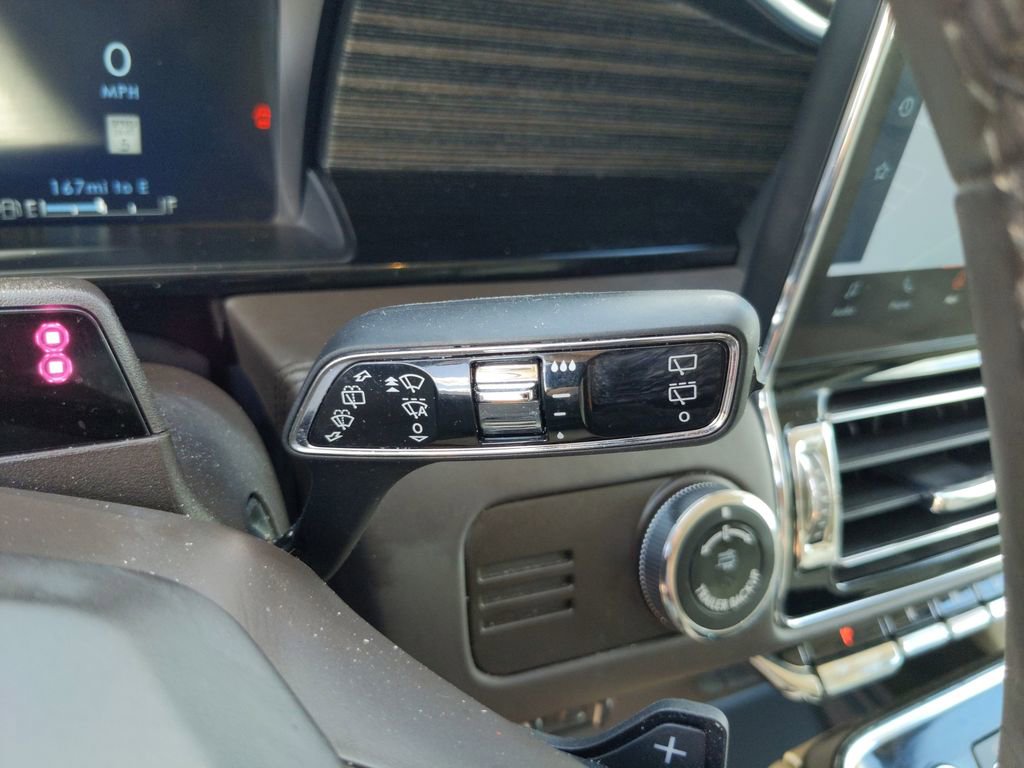 Used 2022 Lincoln Navigator L Black Label AWD/4WD image 30