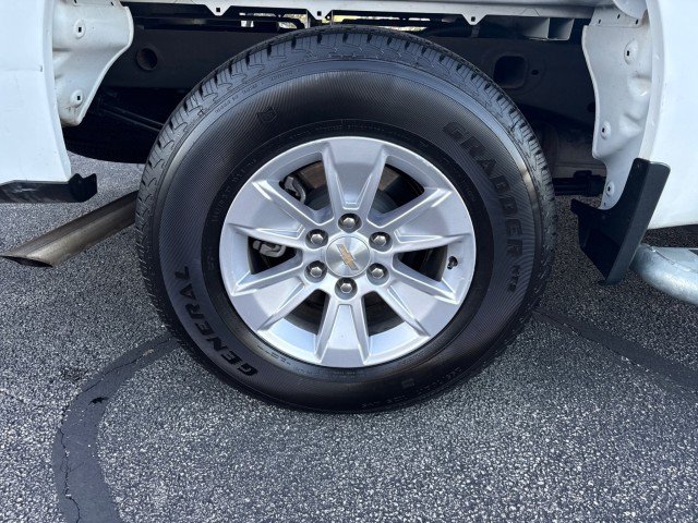 Used 2025 Chevrolet Silverado 1500 W/T RWD image 11
