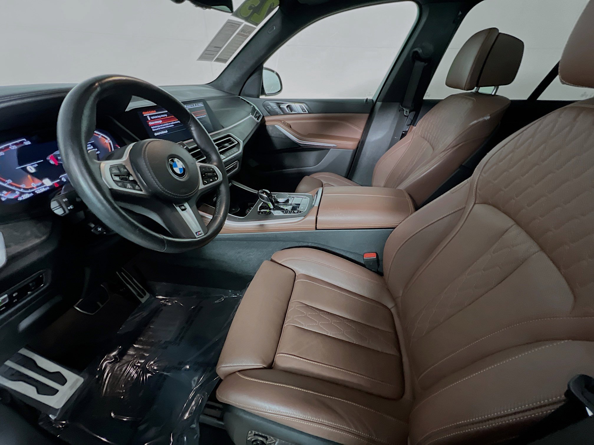 Used 2023 BMW X5 xDrive40i w/ M Sport Package image 15