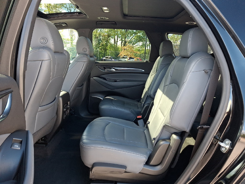 Used 2023 Buick Enclave Essence w/ Experience Buick Package AWD/4WD image 13
