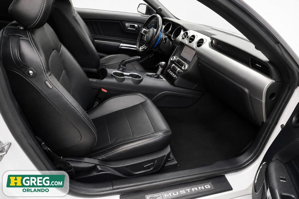 Used 2020 Ford Mustang Premium RWD image 15