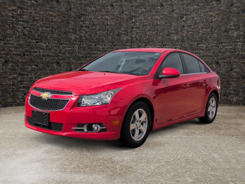 Used 2014 Chevrolet Cruze LT w/ RS Package FWD image 6