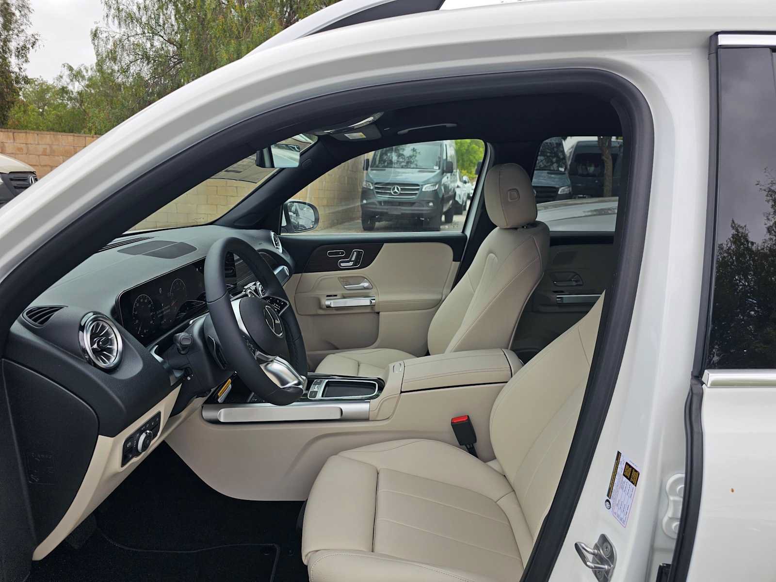 New 2026 Mercedes-Benz GLB 250 image 20