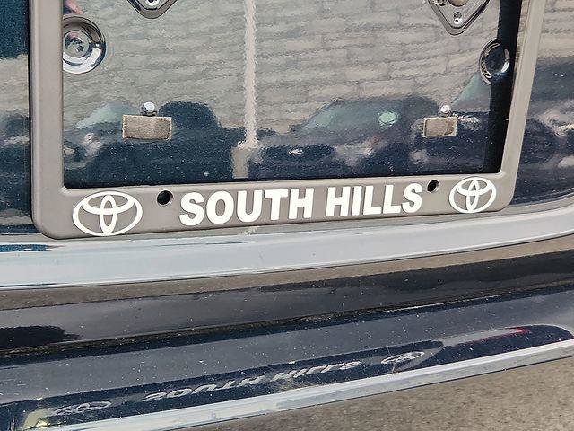 Certified 2021 Toyota Camry XLE w/ Cold Weather Package FWD image 30