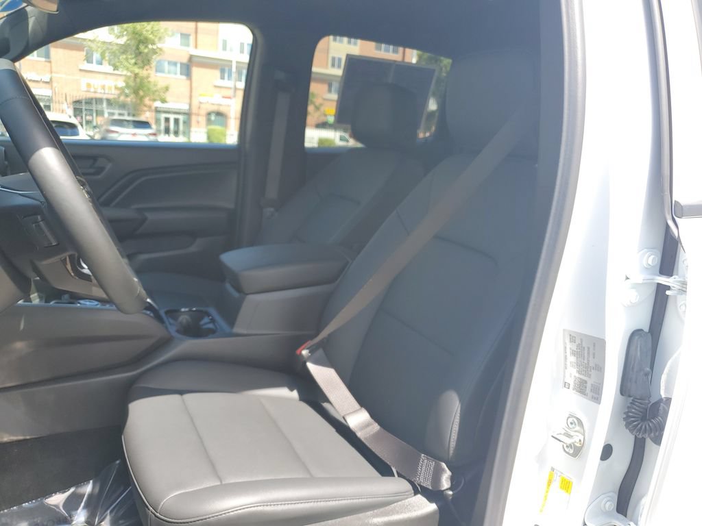 Used 2026 Chevrolet Colorado Trail Boss AWD/4WD image 17