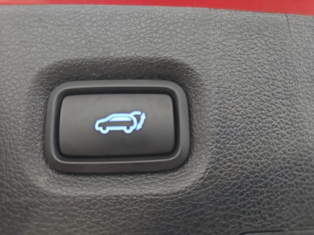 Used 2023 Hyundai Santa Fe Limited w/ Cargo Package AWD/4WD image 13