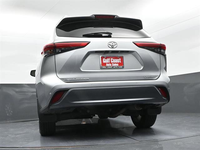 Used 2021 Toyota Highlander Limited FWD image 35