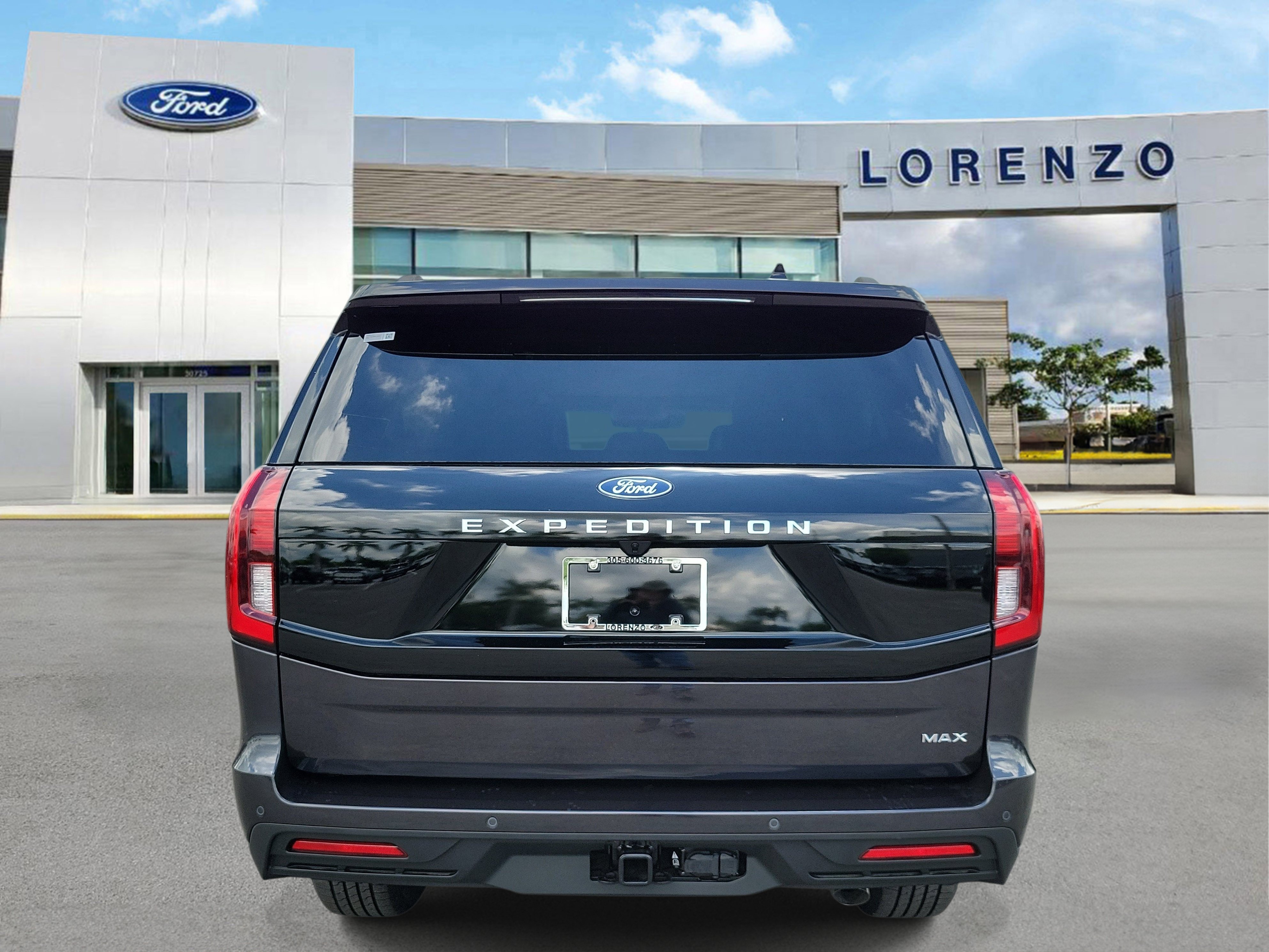 New 2027 Ford Expedition Max Active RWD image 5