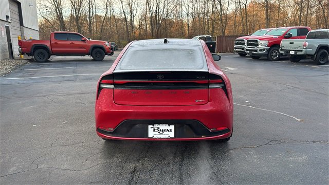 Used 2024 Toyota Prius XLE image 30
