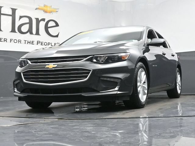 Used 2018 Chevrolet Malibu LT FWD image 4