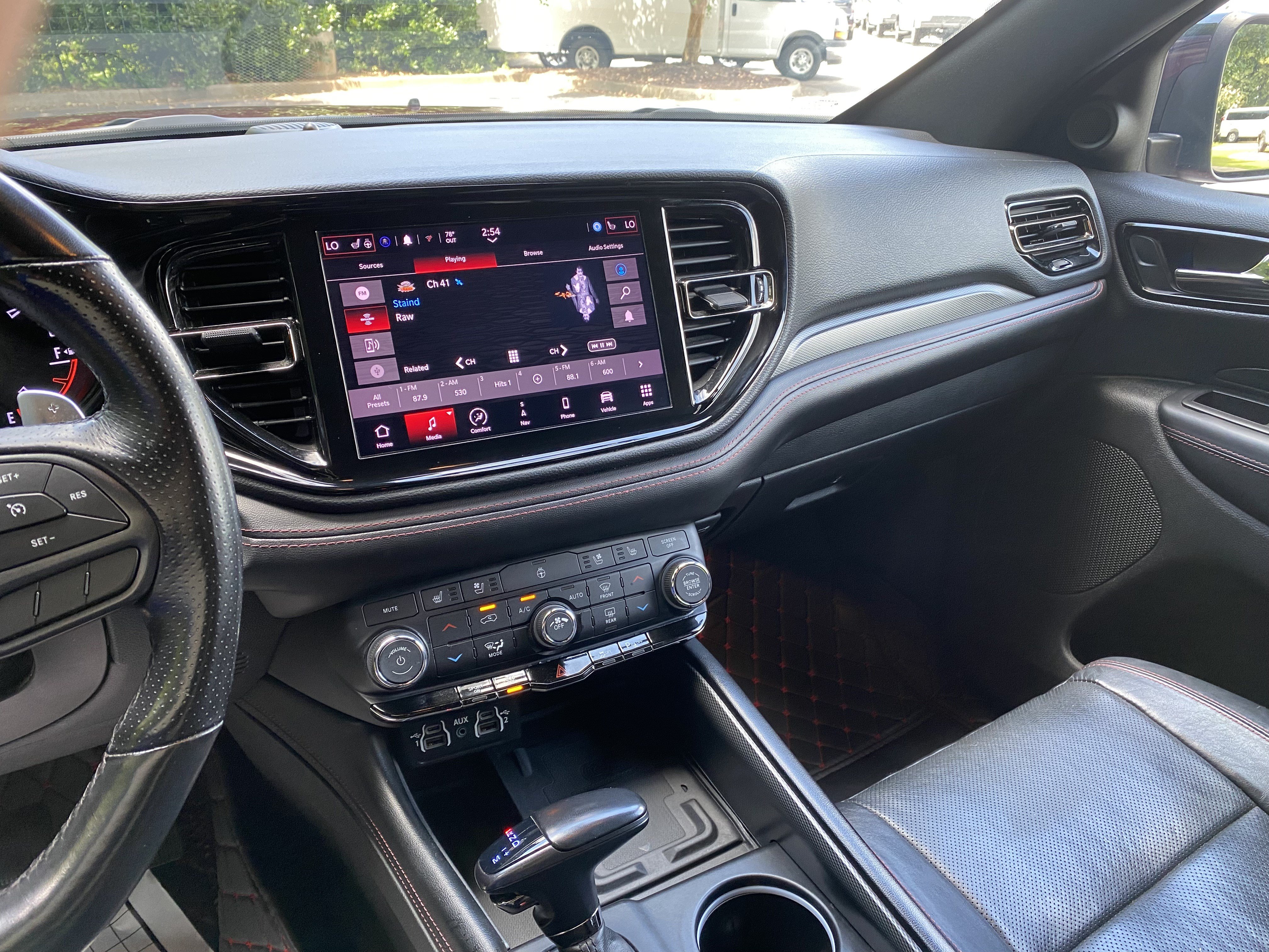 Used 2022 Dodge Durango R/T w/ Blacktop Package AWD/4WD image 23