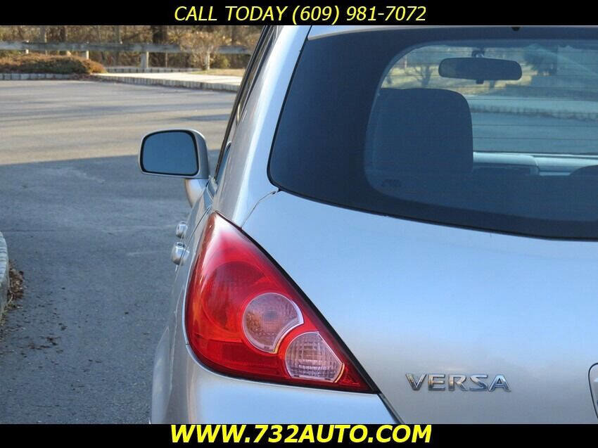 Used 2011 Nissan Versa 1.8 S w/ PWR Plus Pkg image 30